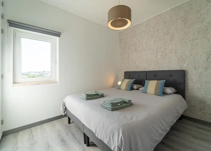 Ocean View Near Arrifana With Parking *