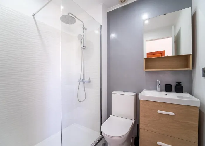 Ocean View Near Arrifana With Parking